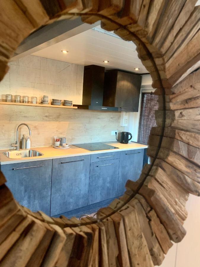 Het Atelier, Sfeervolle B&B Compleet Appartement In Hartje Staphorst Extérieur photo